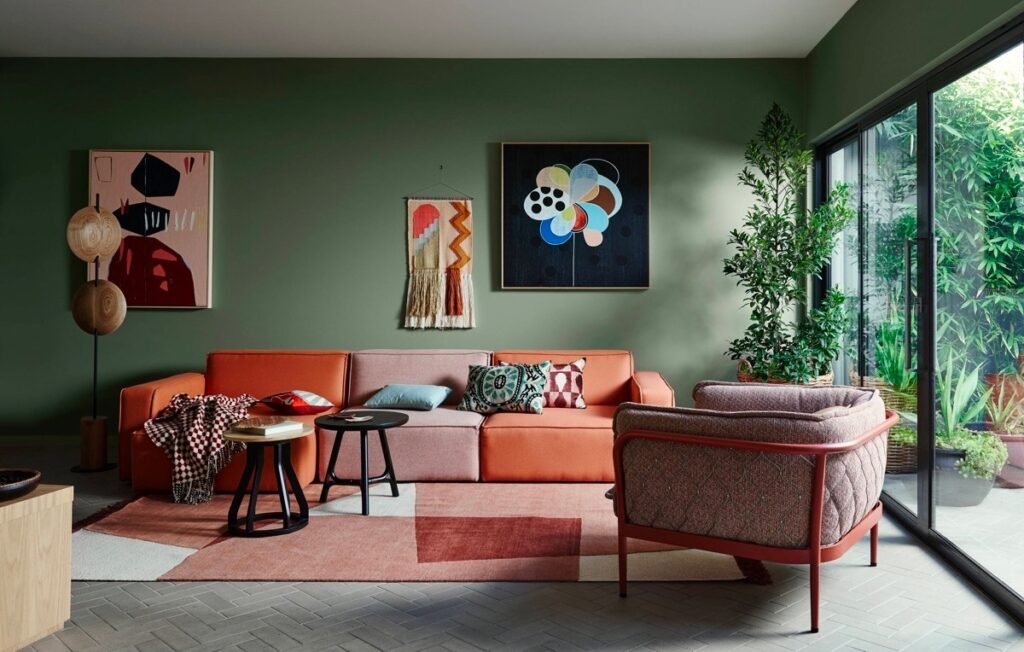Earthy green interior paint color trrends
